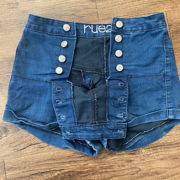 Rue21 High waisted blue button up shorts - Picture 6 of 6